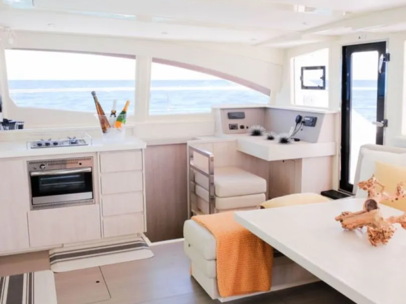 renta de catamaran en cancun 4