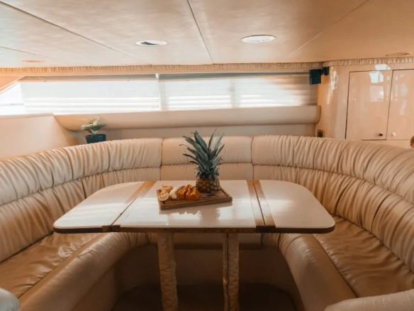 cancun renta de yates 5