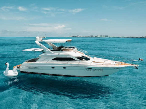 cancun renta de yates 6