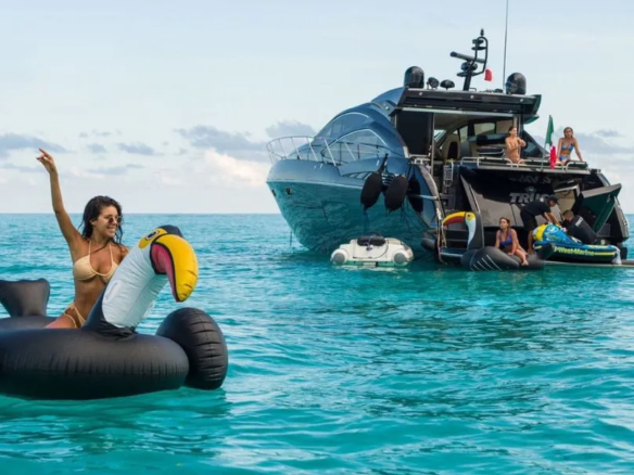 yates en renta cancun 1