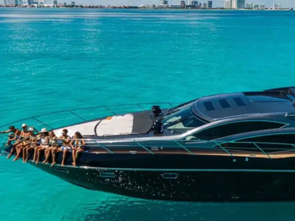 yates en renta cancun 2