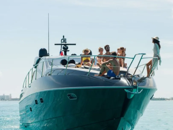 yates en renta cancun 4