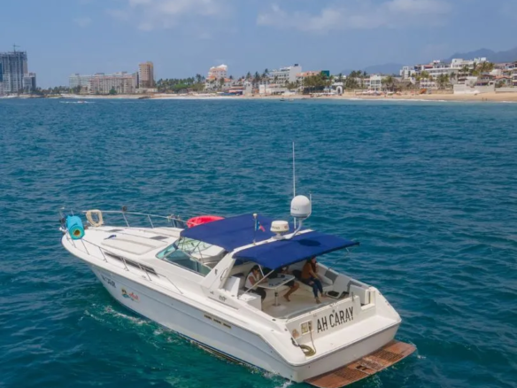 Renta de yates y barcos boats & yacht rental Puerto Vallarta - 006