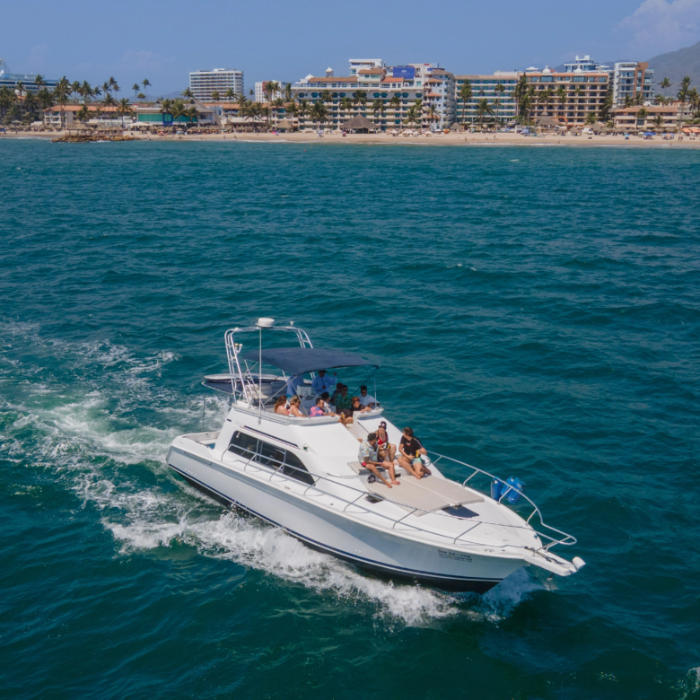 Renta yate puerto vallarta 1