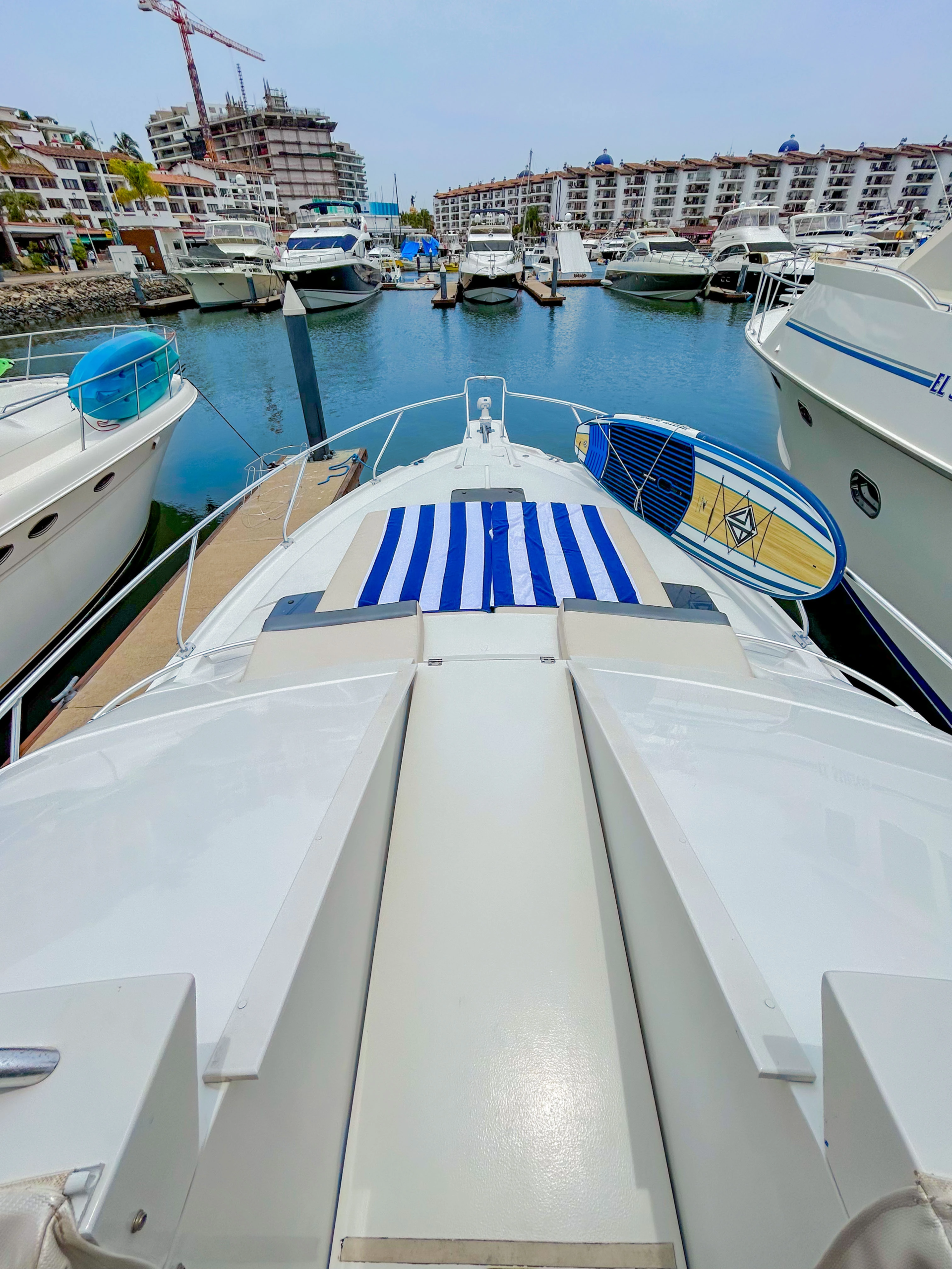 Renta yate puerto vallarta 18