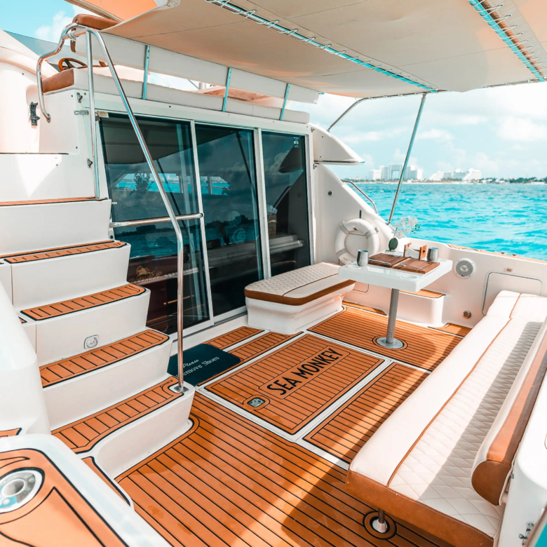 renta de yate en cancún precio 11