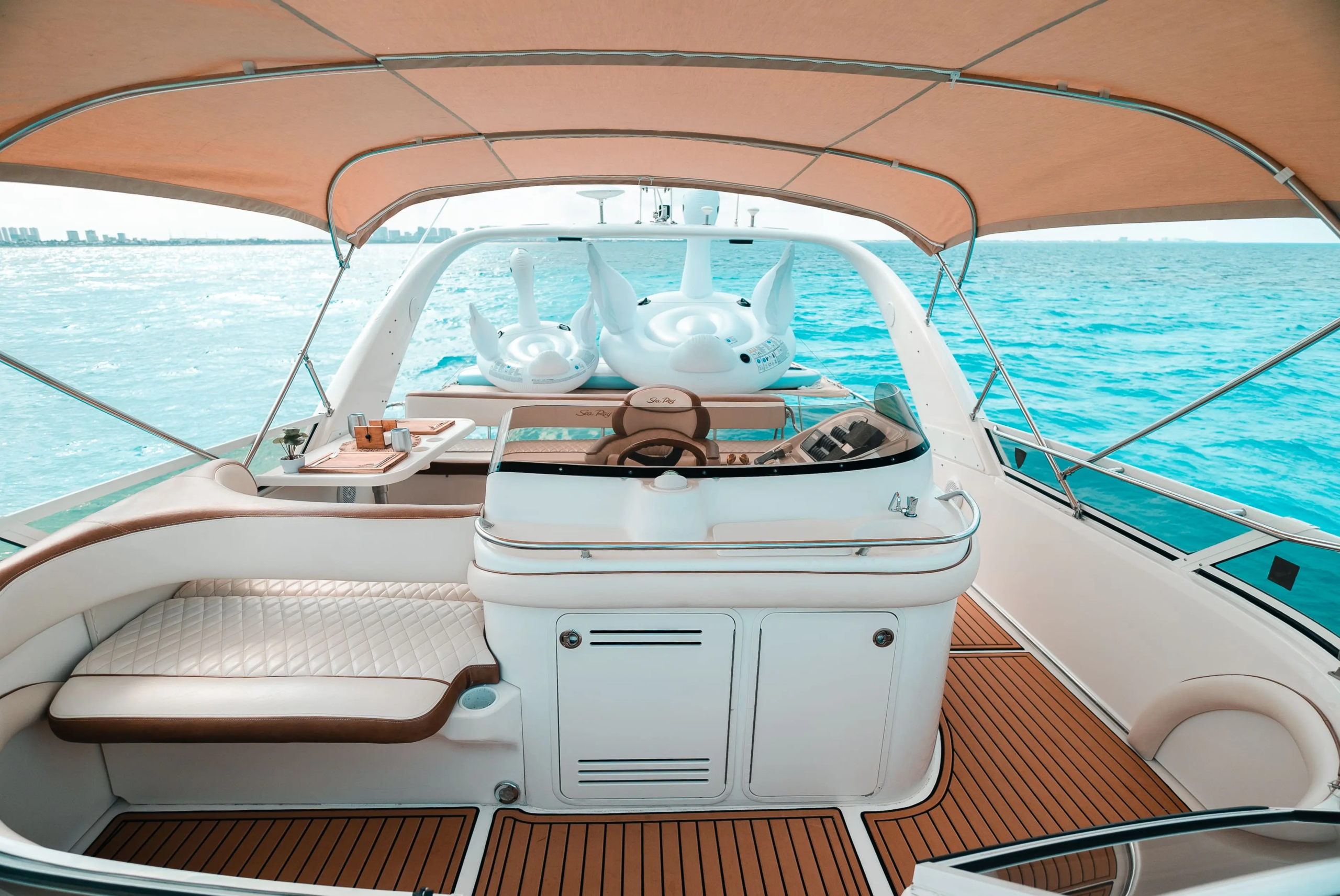 renta de yate en cancún precio 18