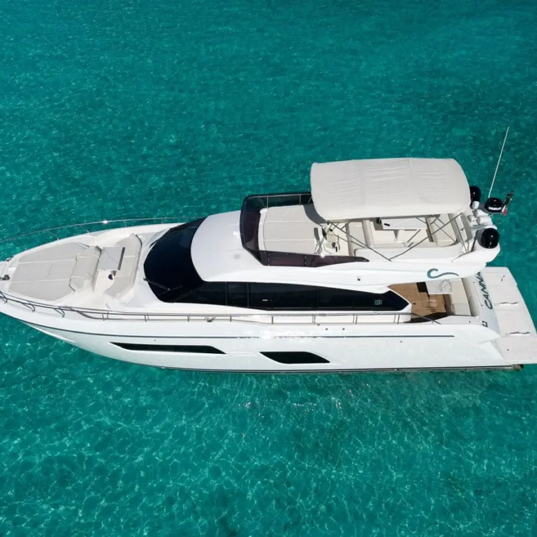 yachts for rent in cancun 6