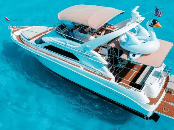 renta de yate en cancún precio 3