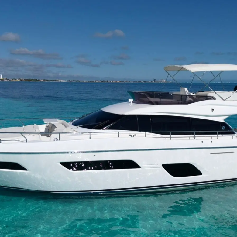 yachts in cancun for rent 14