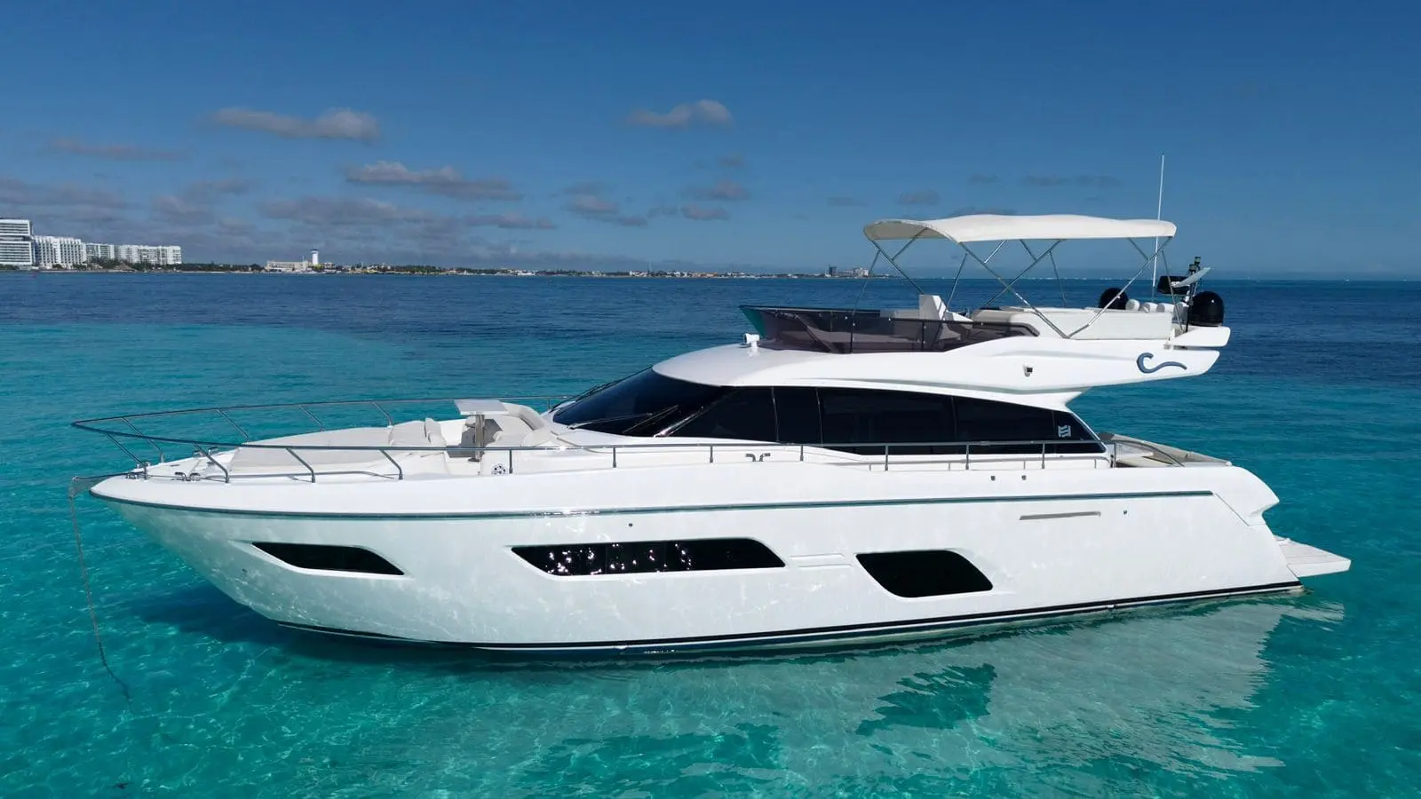 yachts in cancun for rent 14