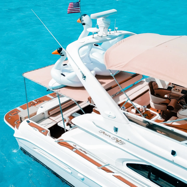renta de yate en cancún precio 6