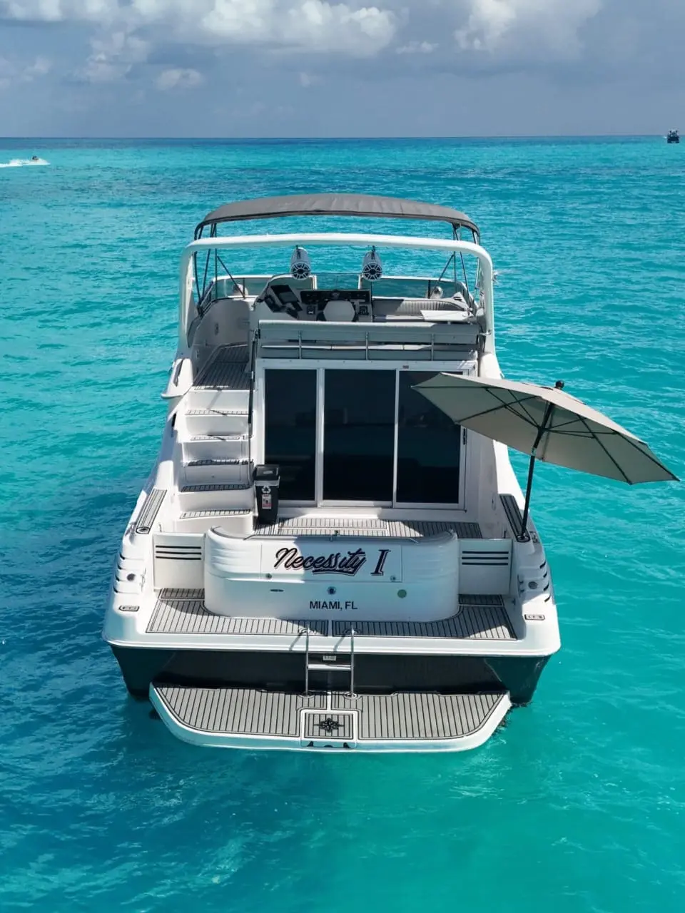 yacht club cancun 17