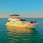 yacht cancun 4