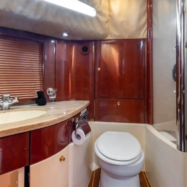 yacht cancun 11