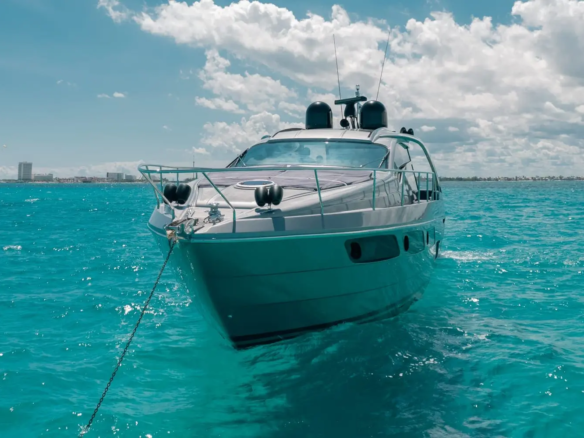 yacht rental cancun 5