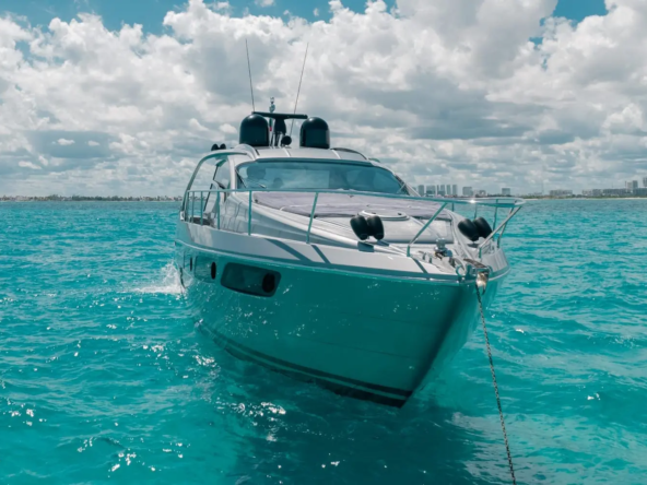 yacht rental cancun 16