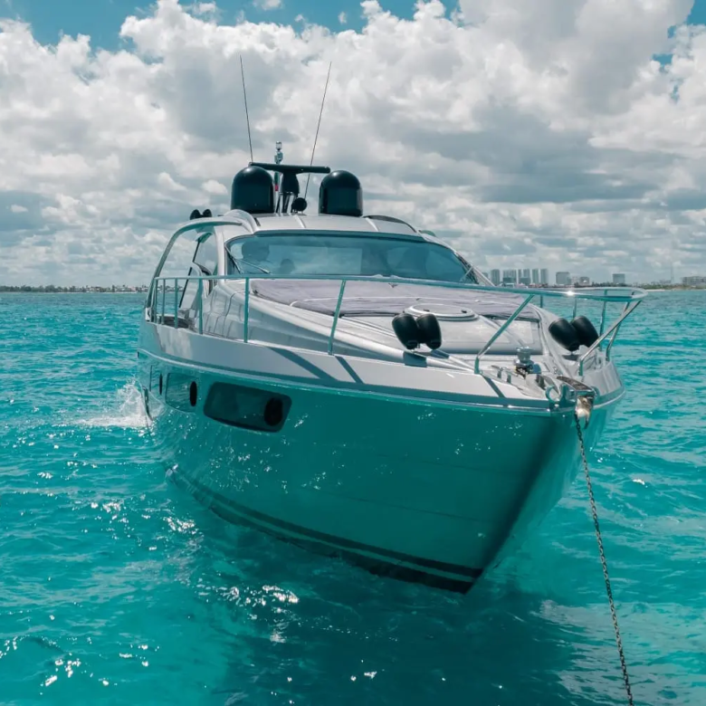 yacht rental cancun 16