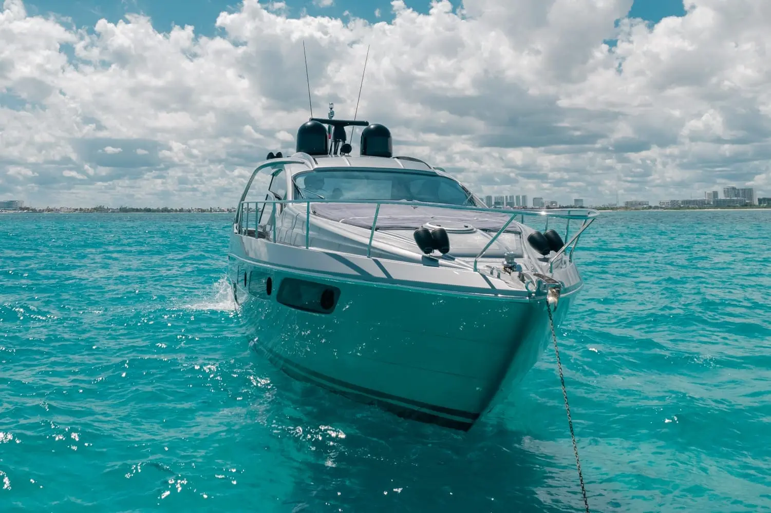 yacht rental cancun 16