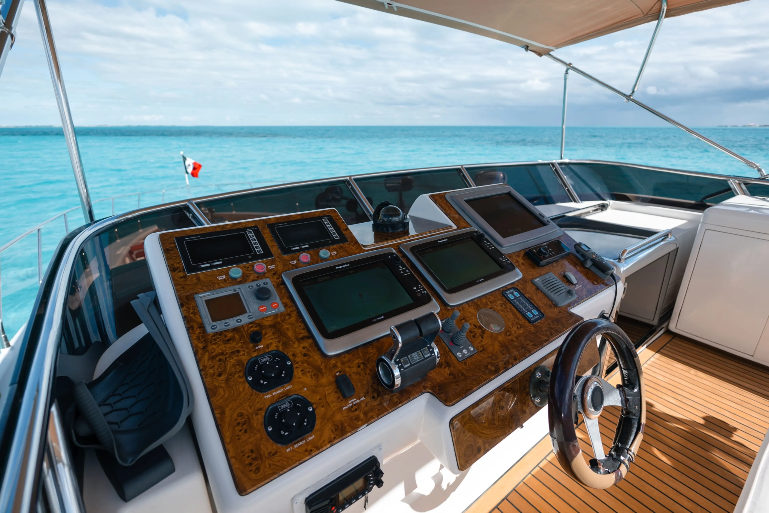 boat rental cancun 26