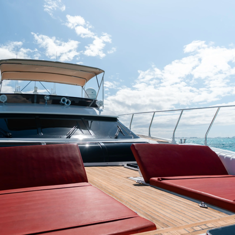 boat rental cancun 27