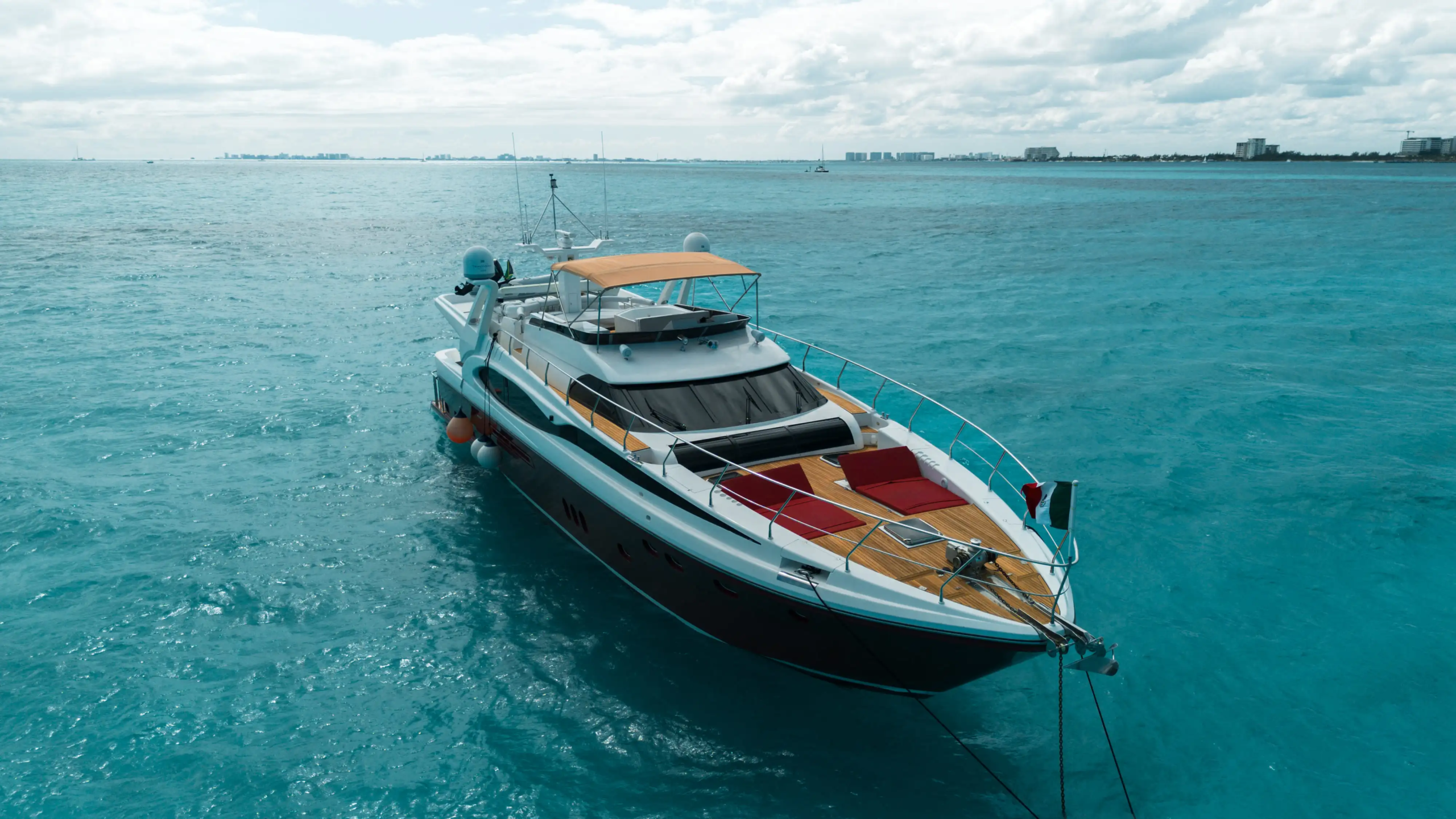 boat rental cancun 28