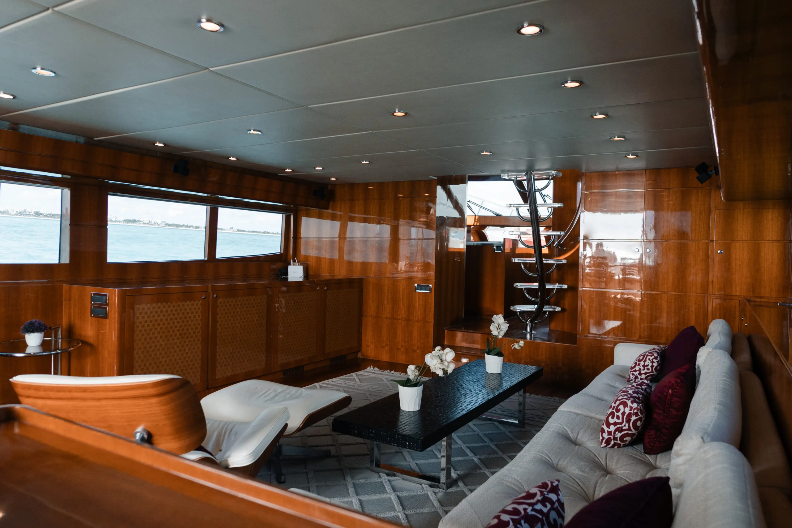 boat rental cancun 37