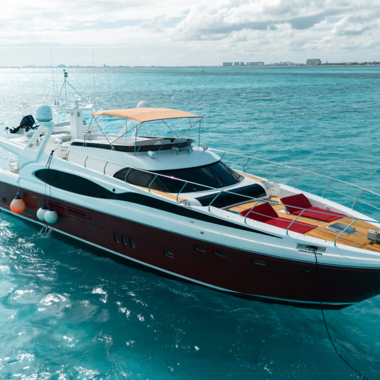 boat rental cancun 7