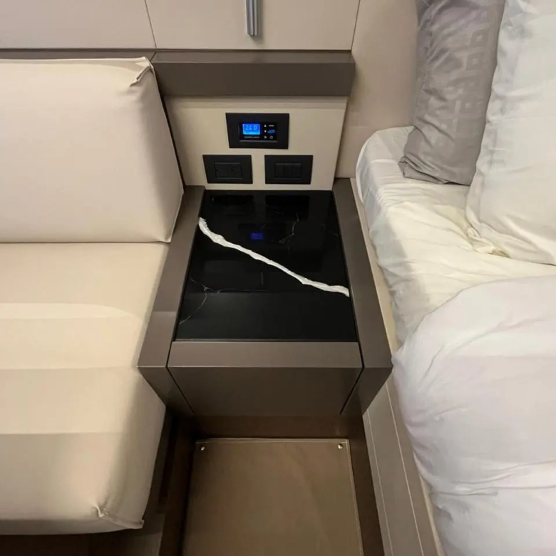 yachts in cancun for rent 16