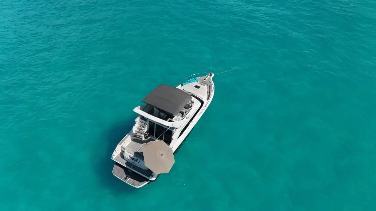 yacht club cancun 21