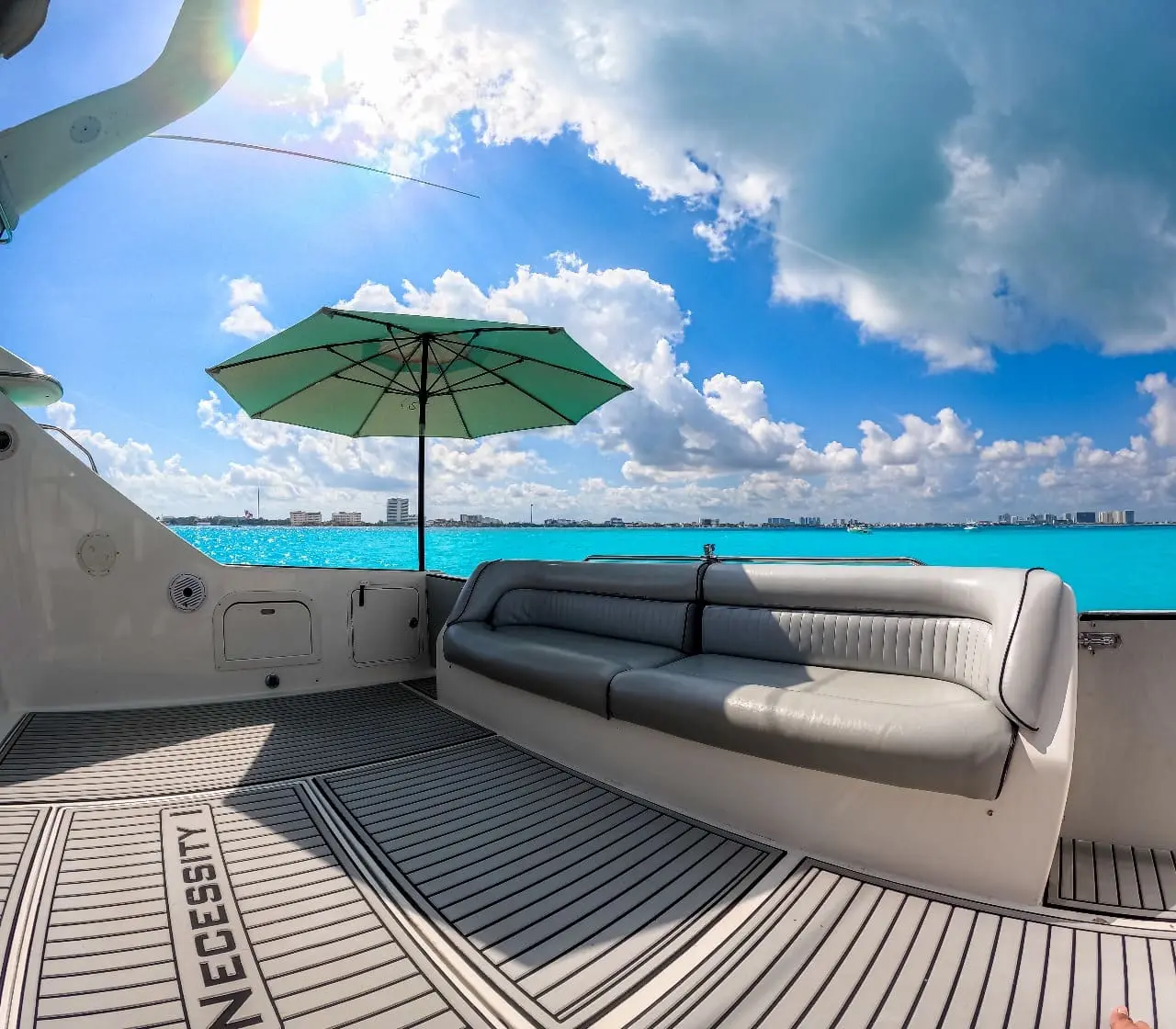 yacht club cancun 24