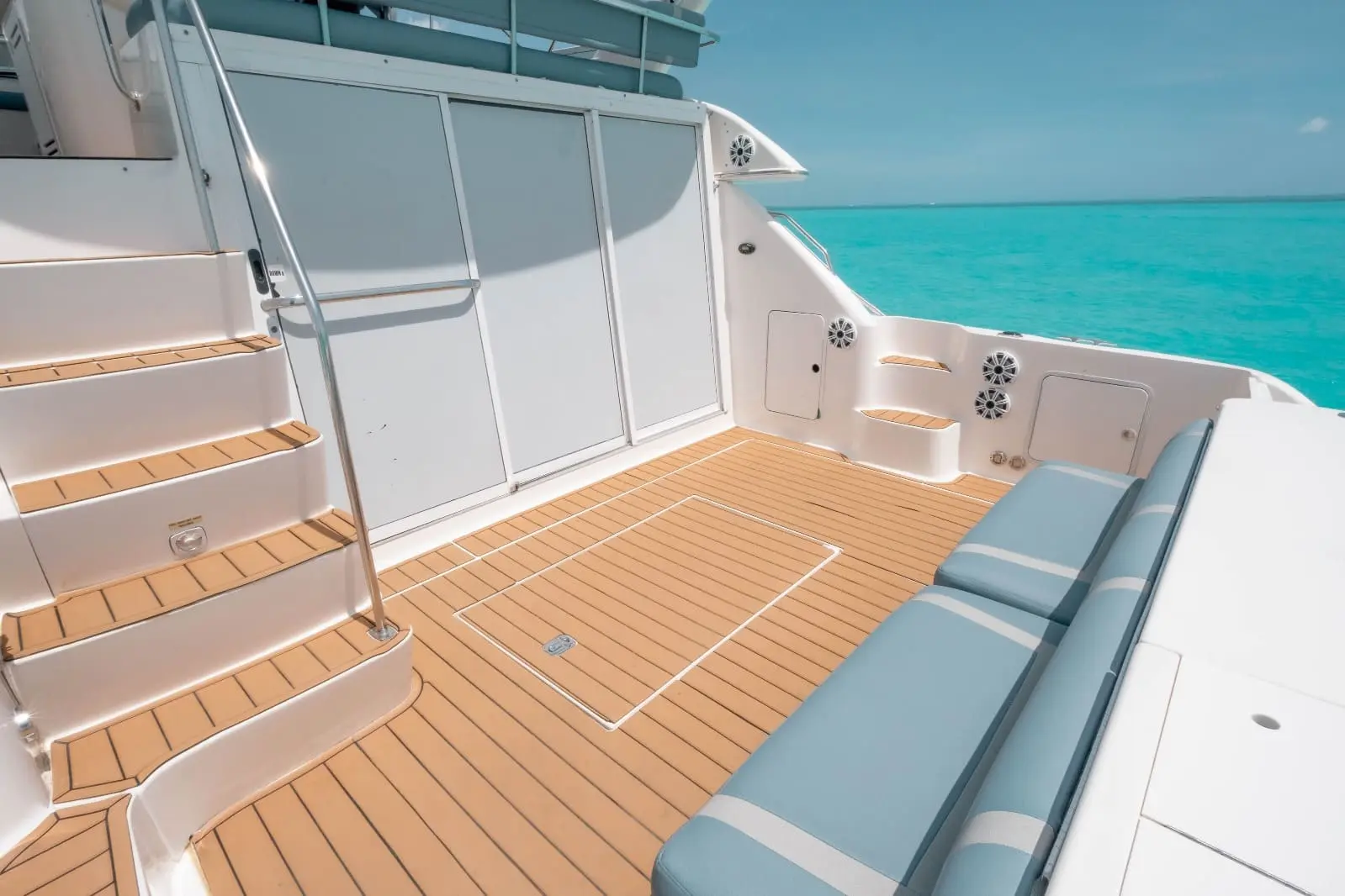 cancun yachts for rent 8