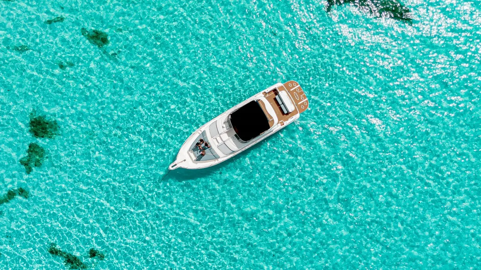cancun yachts for rent 14