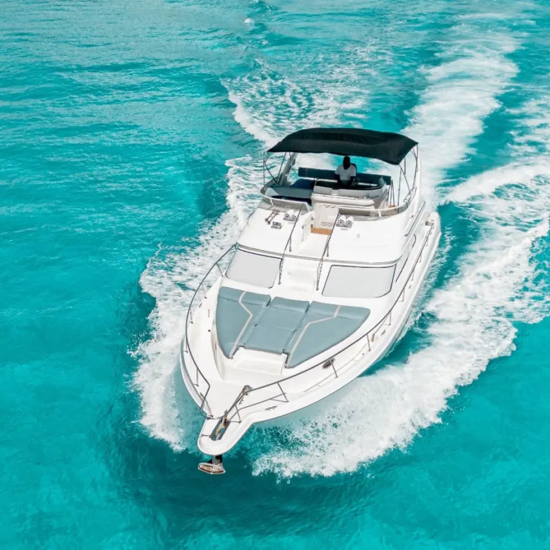 cancun yachts for rent 17