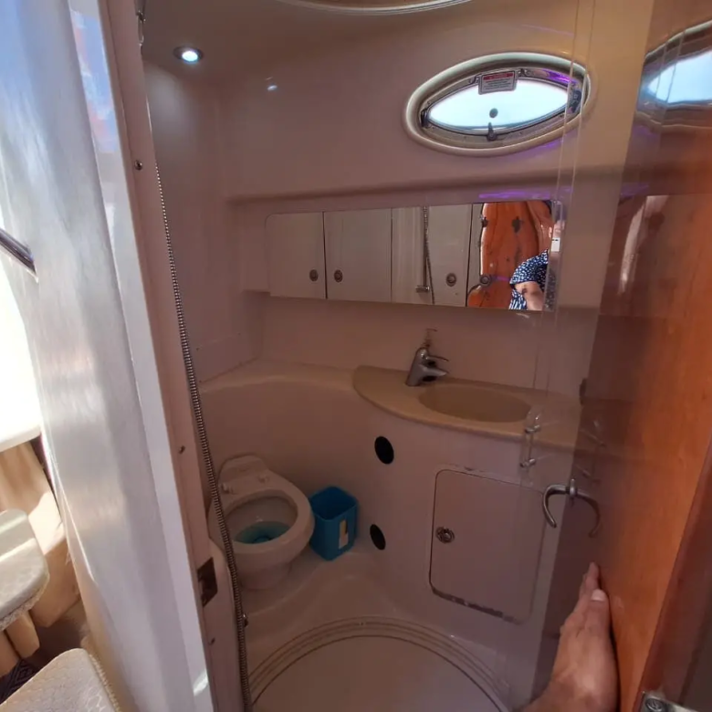 yacht charter in cancun 8
