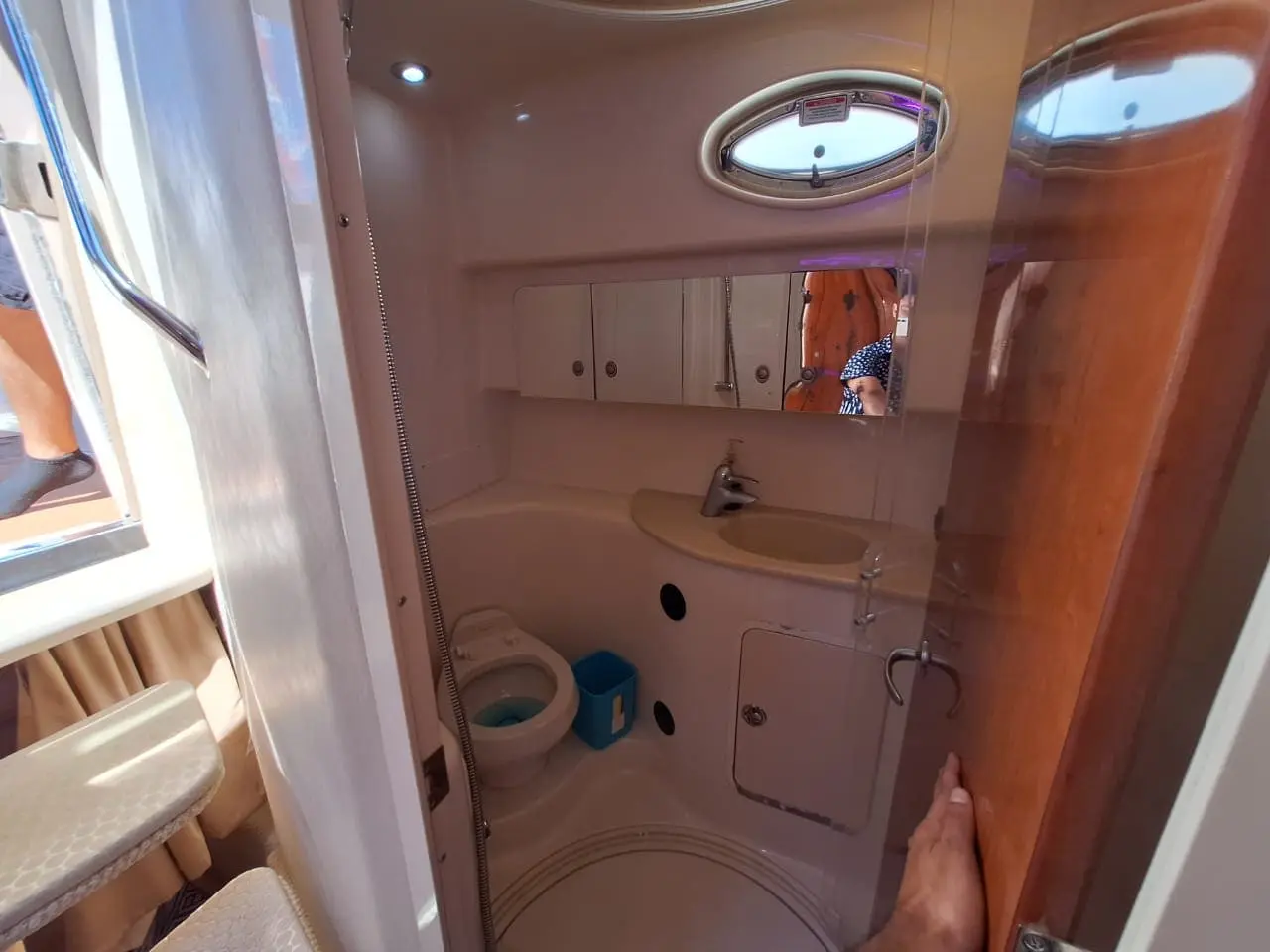yacht charter in cancun 8