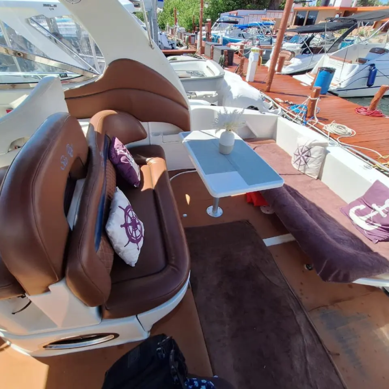 yacht charter in cancun 12