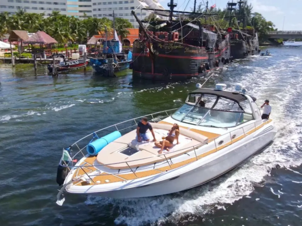 renta yate cancun 129