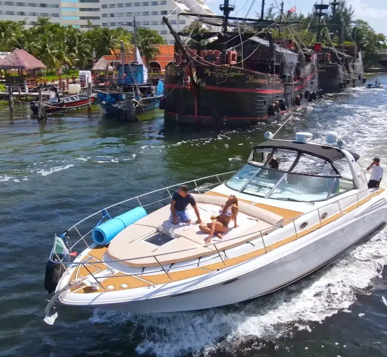renta yate cancun 129