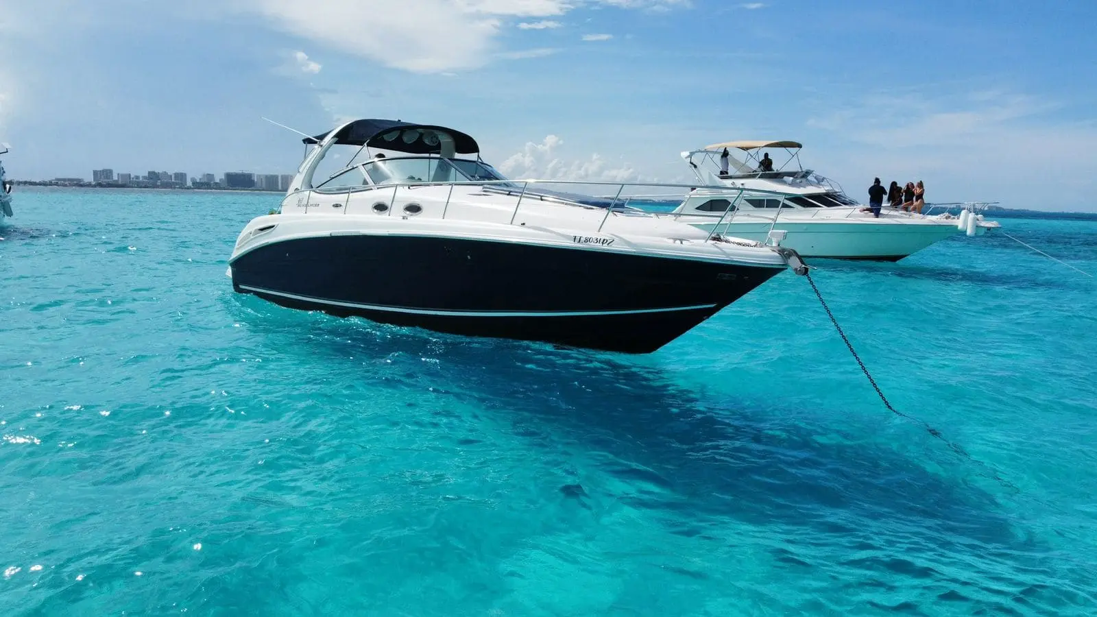 rentar yate en cancun 16