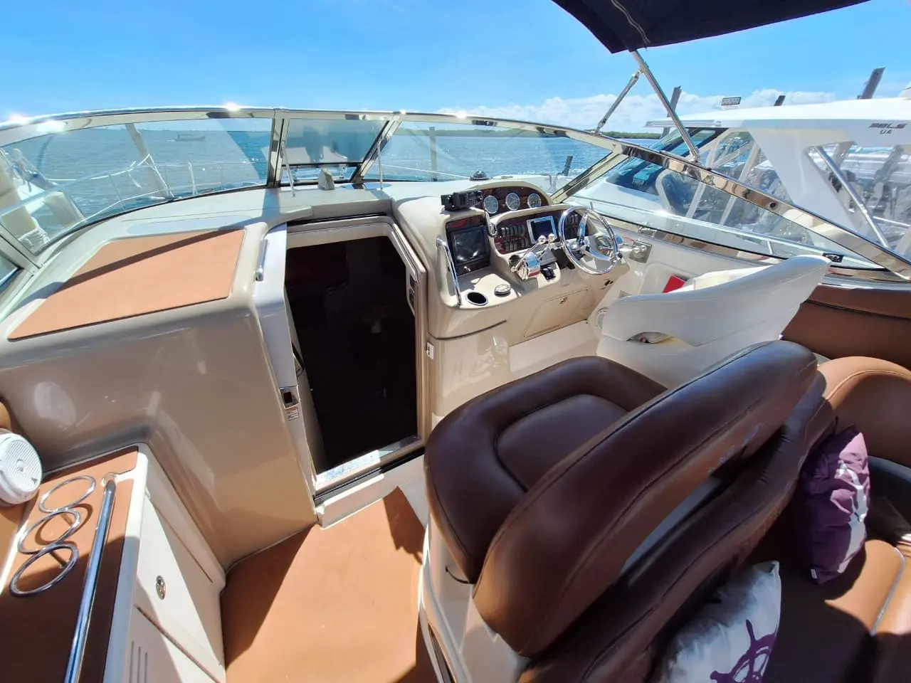 yacht charter in cancun 9