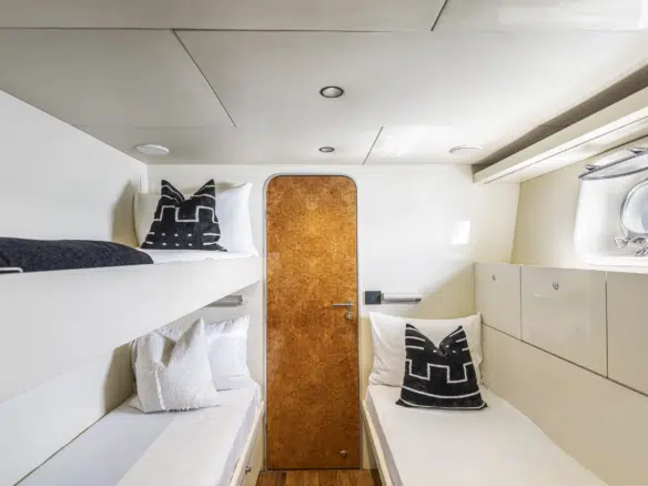 luxury yacht cancun 2