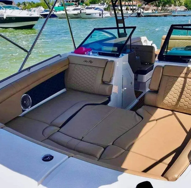 boat rental cancun 8