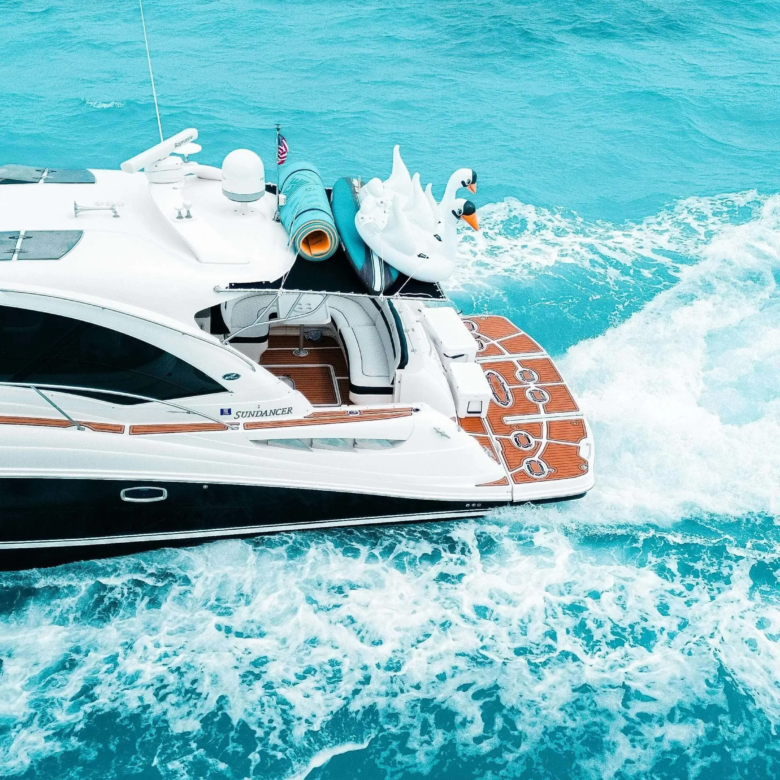 boat rentals cancun 9
