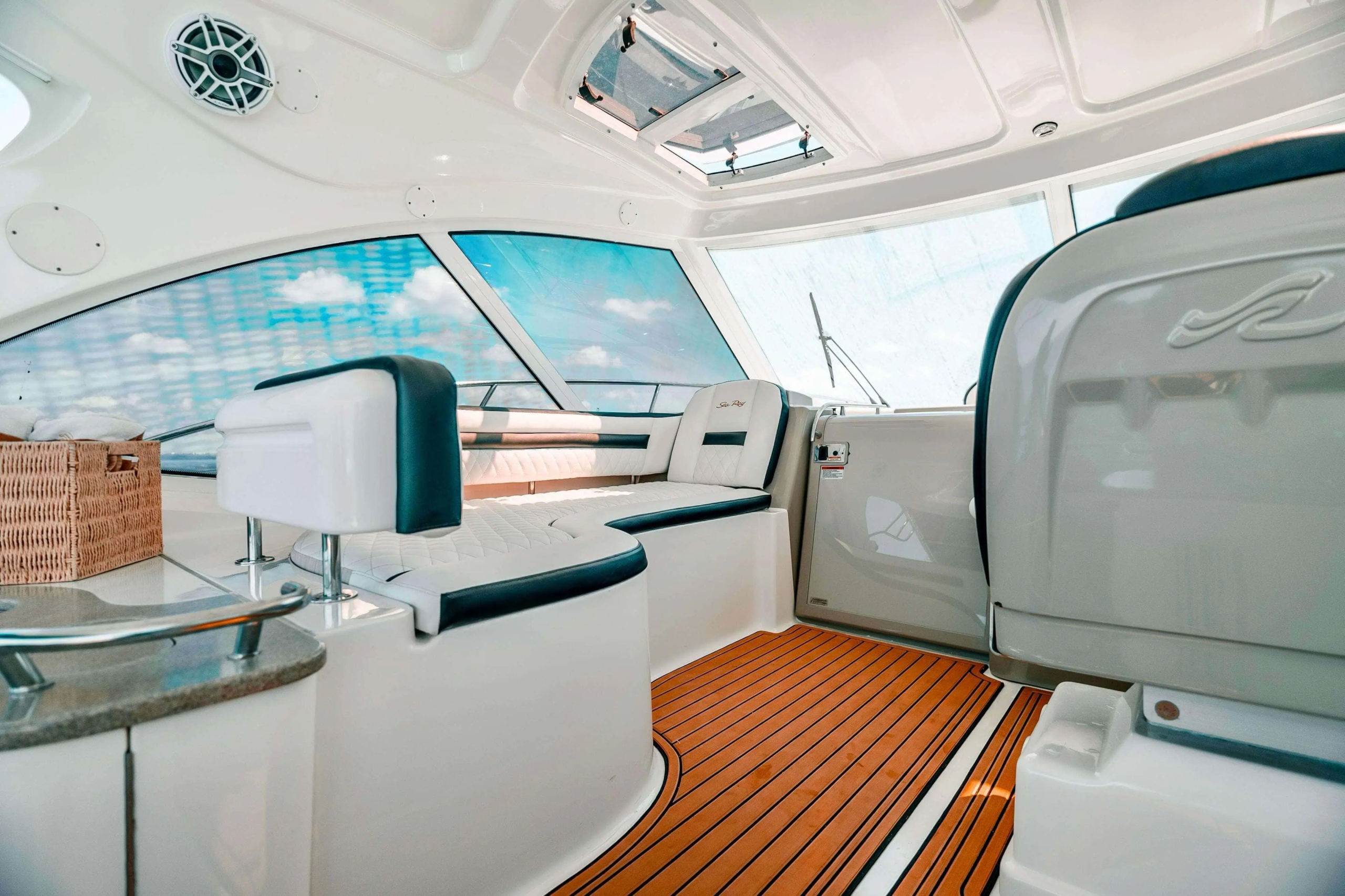 boat rentals cancun 10