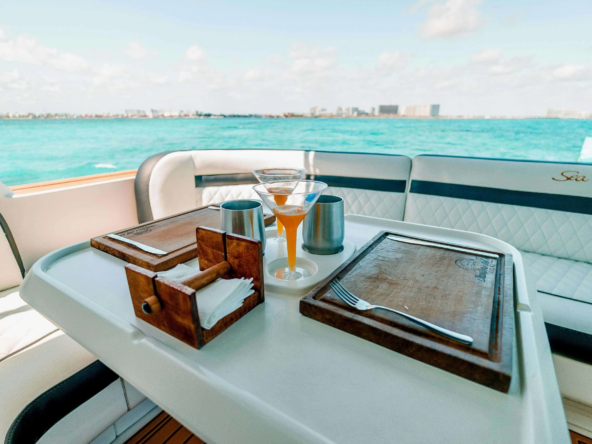 boat rentals cancun 11