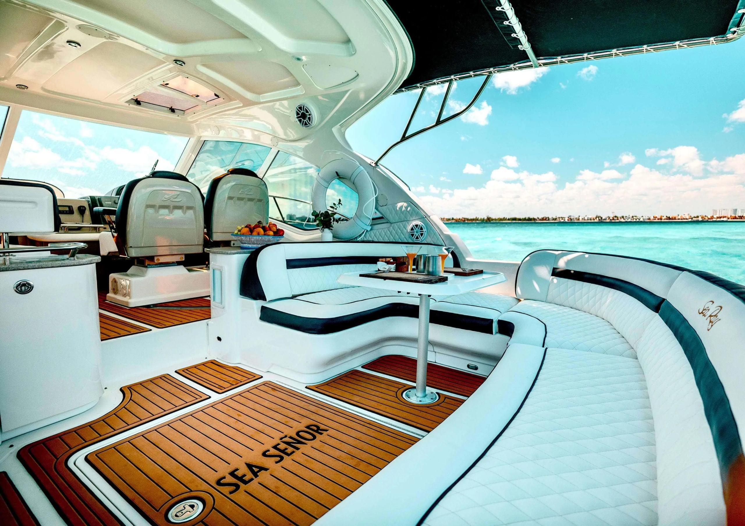 boat rentals cancun 14