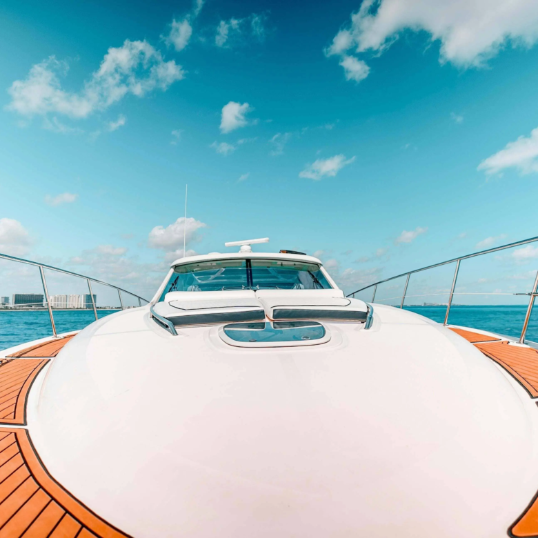 boat rentals cancun 17