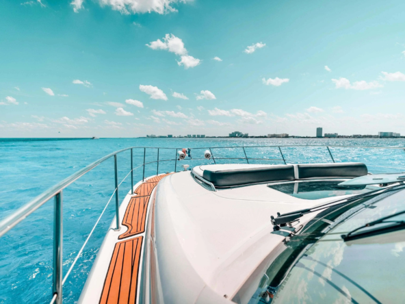 boat rentals cancun 18