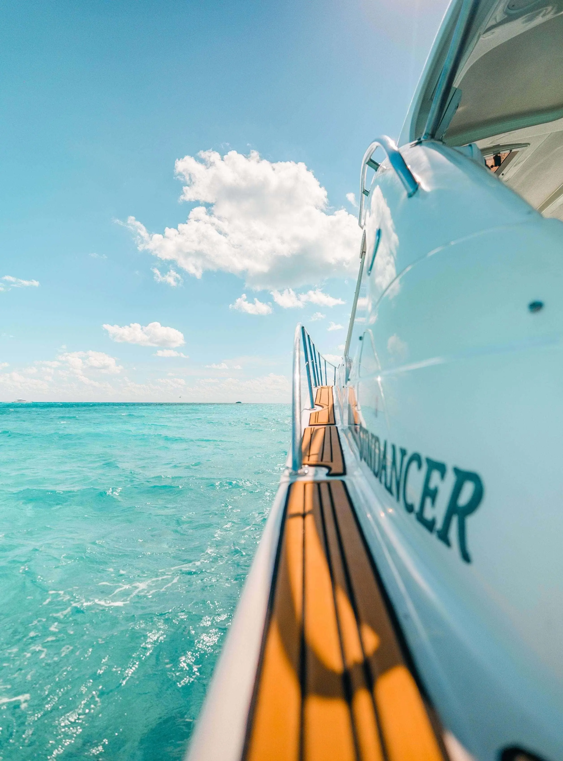 boat rentals cancun 19